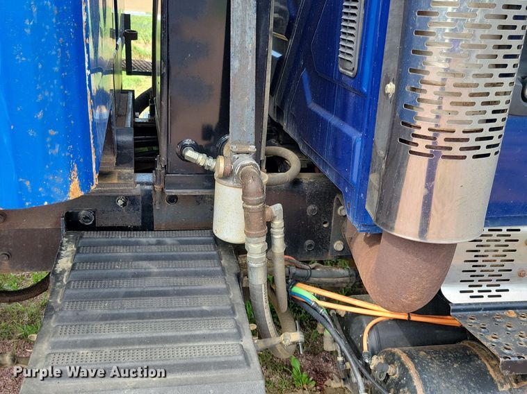 image for item KA9867 2005 International 7400 dump truck