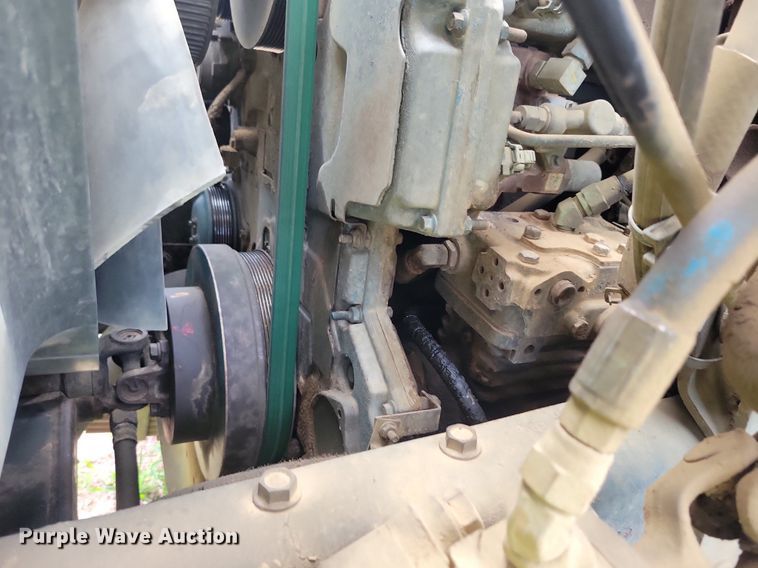 image for item KA9867 2005 International 7400 dump truck