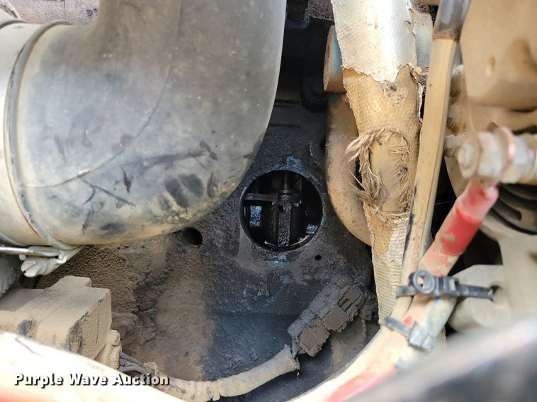 image for item KA9867 2005 International 7400 dump truck