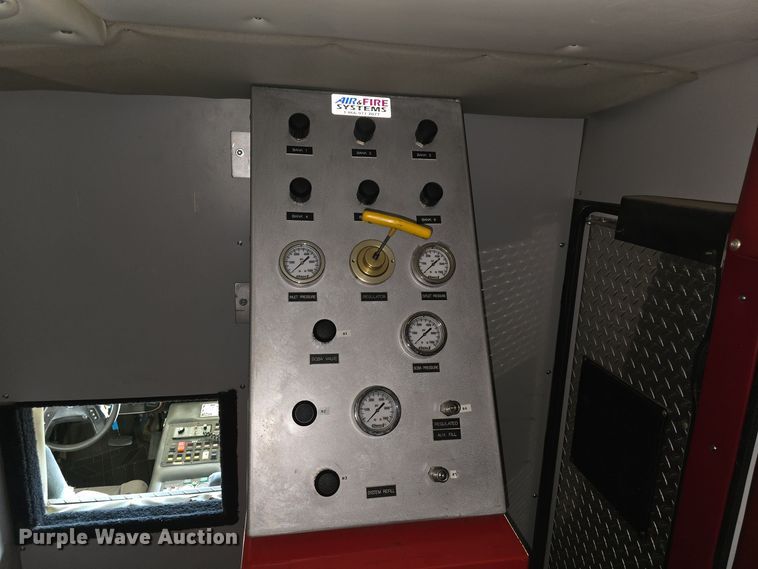 image for item NI9361 1990 Ford F350 XL ambulance