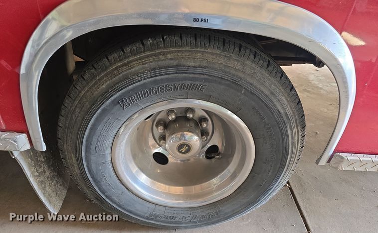 image for item NI9361 1990 Ford F350 XL ambulance