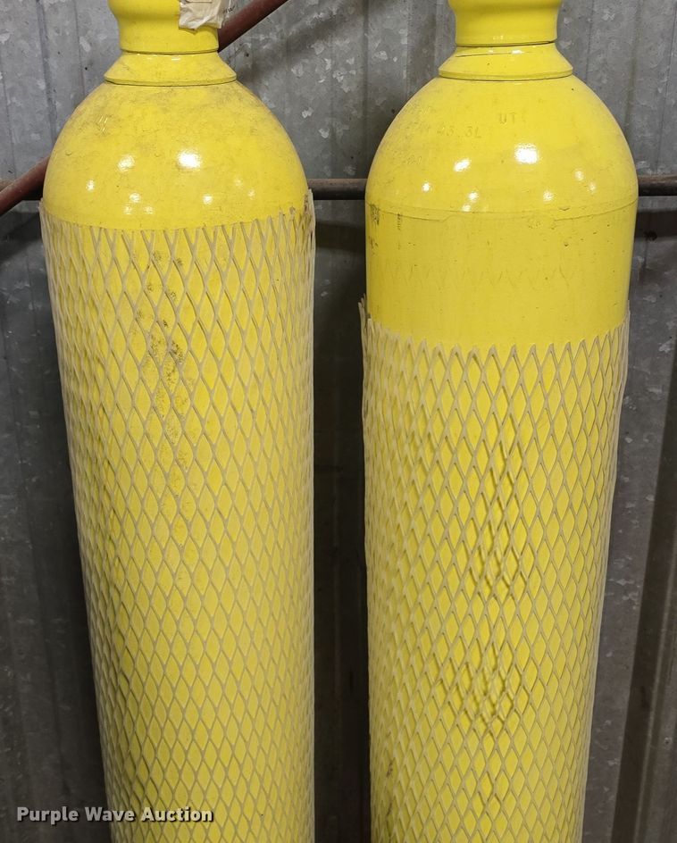 image for item NI9366 CompAir Mako breathing air compressor