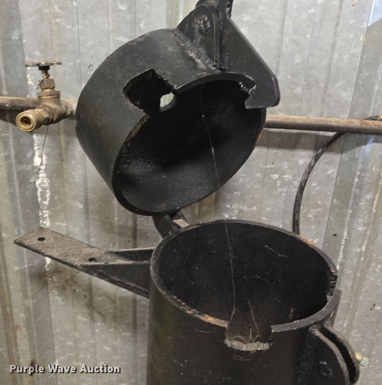 image for item NI9366 CompAir Mako breathing air compressor