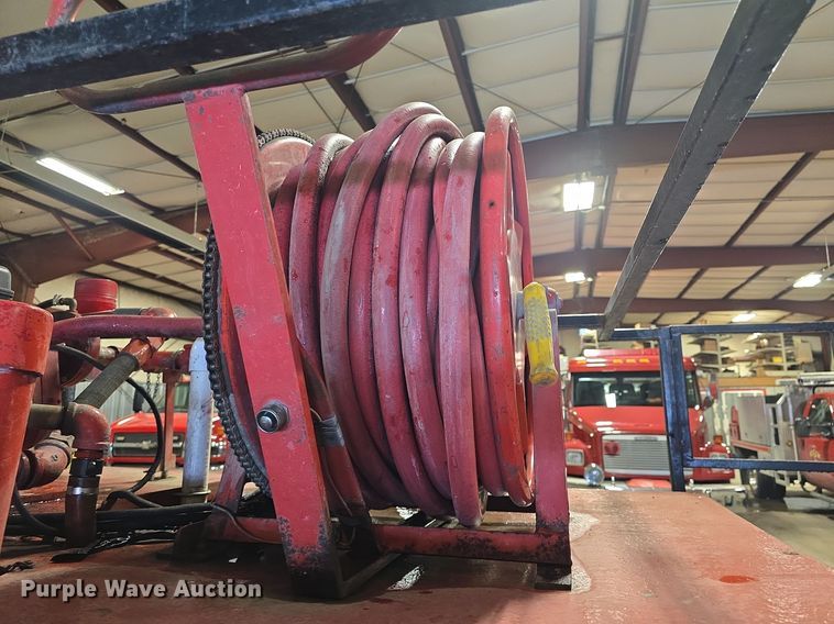 image for item NI9367 2000 Chevrolet Silverado 2500 LS brush fire truck