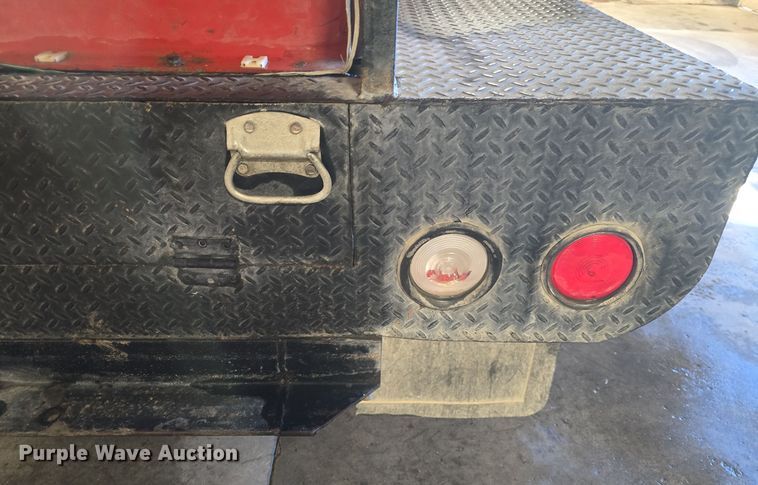 image for item NI9367 2000 Chevrolet Silverado 2500 LS brush fire truck