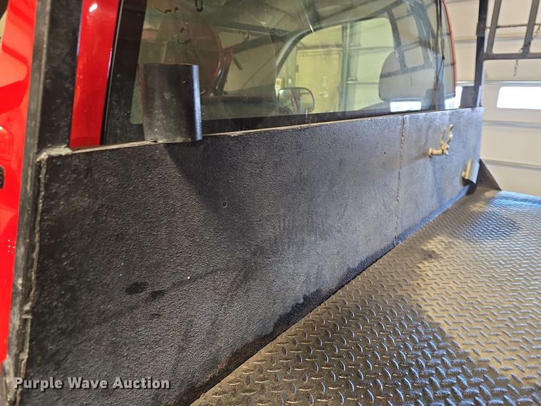 image for item NI9367 2000 Chevrolet Silverado 2500 LS brush fire truck