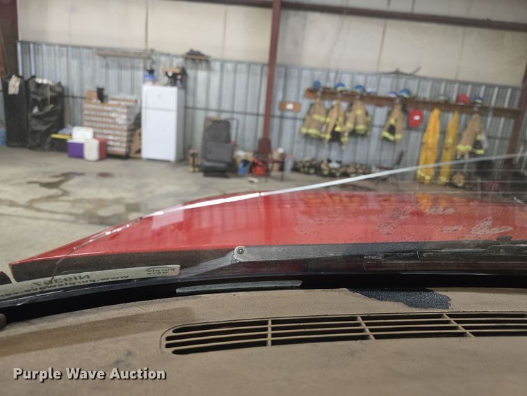 image for item NI9367 2000 Chevrolet Silverado 2500 LS brush fire truck