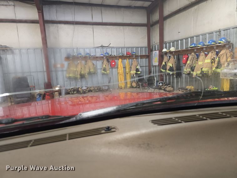 image for item NI9367 2000 Chevrolet Silverado 2500 LS brush fire truck