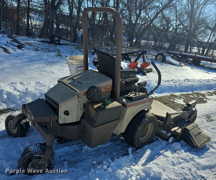 image for item NI9370 Grasshopper 725DT6 ZTR lawn mower