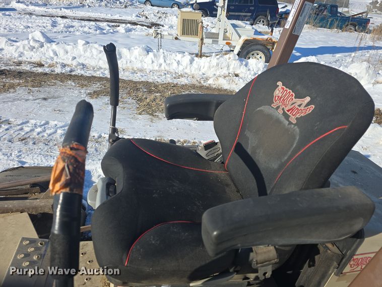 image for item NI9370 Grasshopper 725DT6 ZTR lawn mower