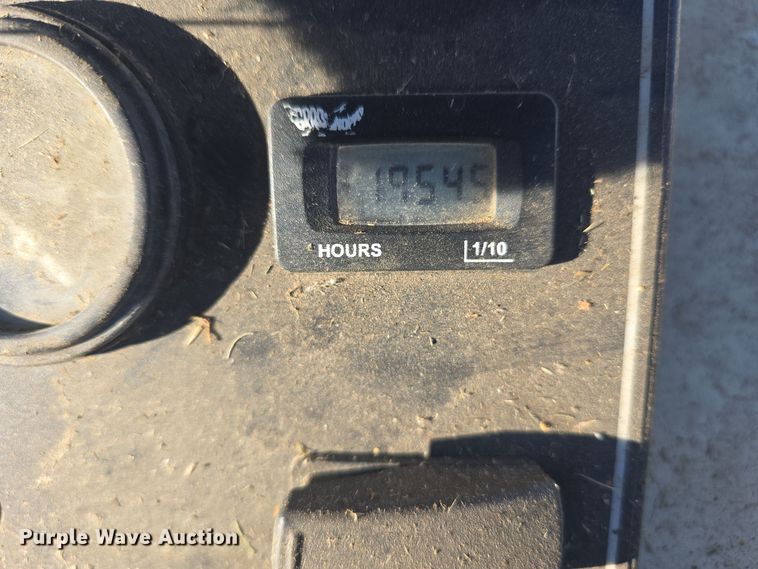 image for item NI9370 Grasshopper 725DT6 ZTR lawn mower