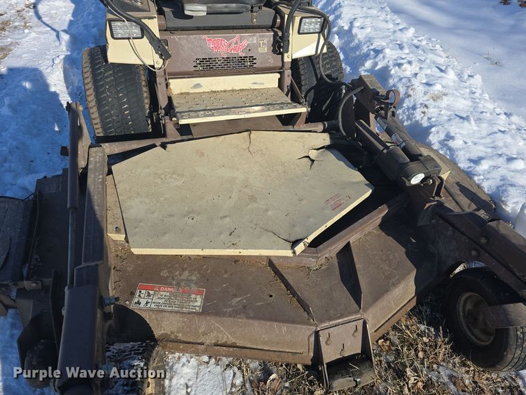 image for item NI9370 Grasshopper 725DT6 ZTR lawn mower