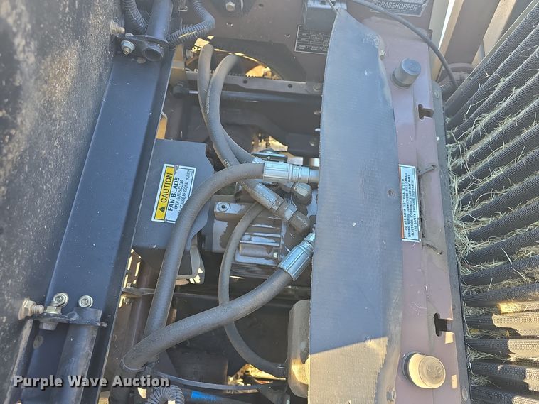 image for item NI9370 Grasshopper 725DT6 ZTR lawn mower