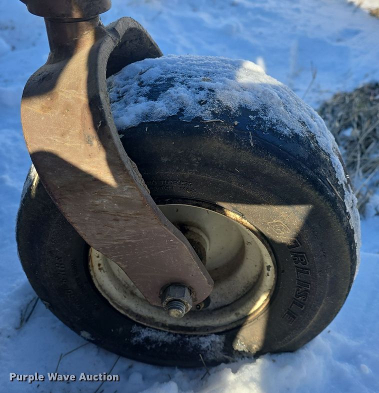 image for item NI9370 Grasshopper 725DT6 ZTR lawn mower