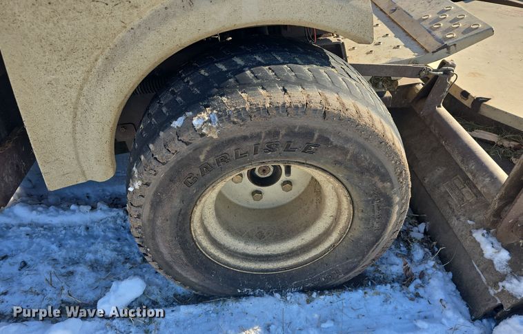 image for item NI9370 Grasshopper 725DT6 ZTR lawn mower