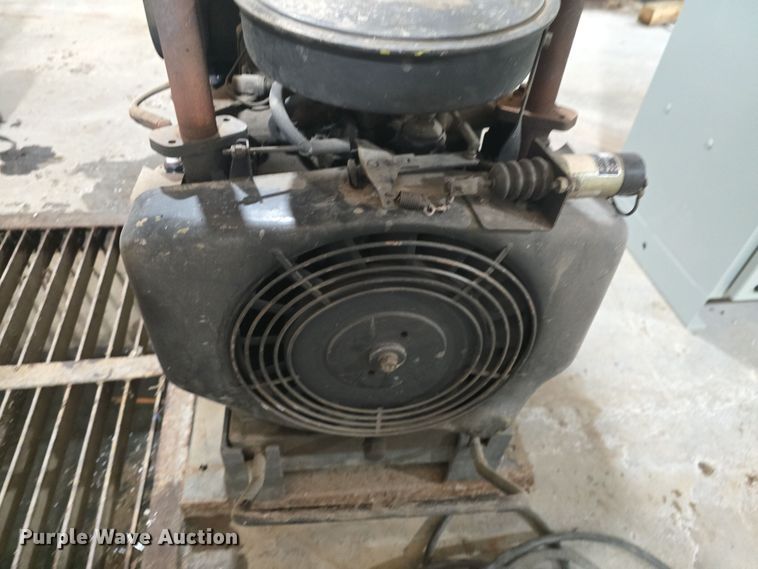 image for item NI9374 Miller AEAD-200LE welder/generator