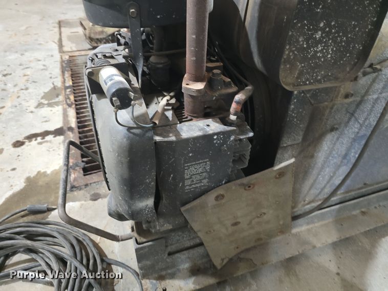 image for item NI9374 Miller AEAD-200LE welder/generator