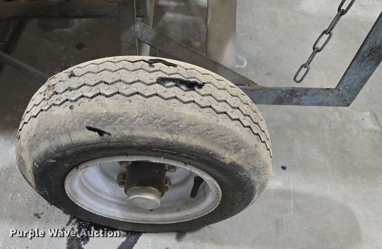 image for item NI9375 Explorer turf sprayer