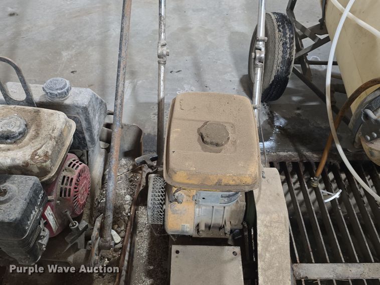 image for item NI9376 (4) plate compactors