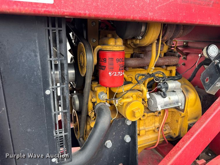 image for item OG9776 2009 Giant Vac TM4901JDTB-HW leaf vacuum trailer 