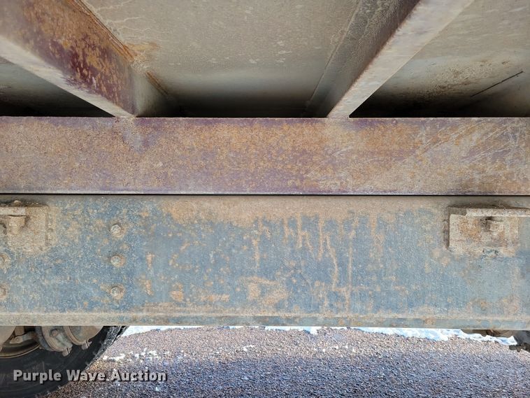 image for item OH9498 1991 International 4900 water truck