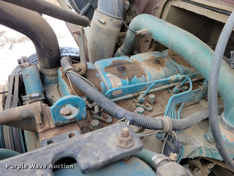 image for item OH9498 1991 International 4900 water truck