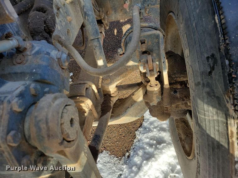 image for item OH9498 1991 International 4900 water truck