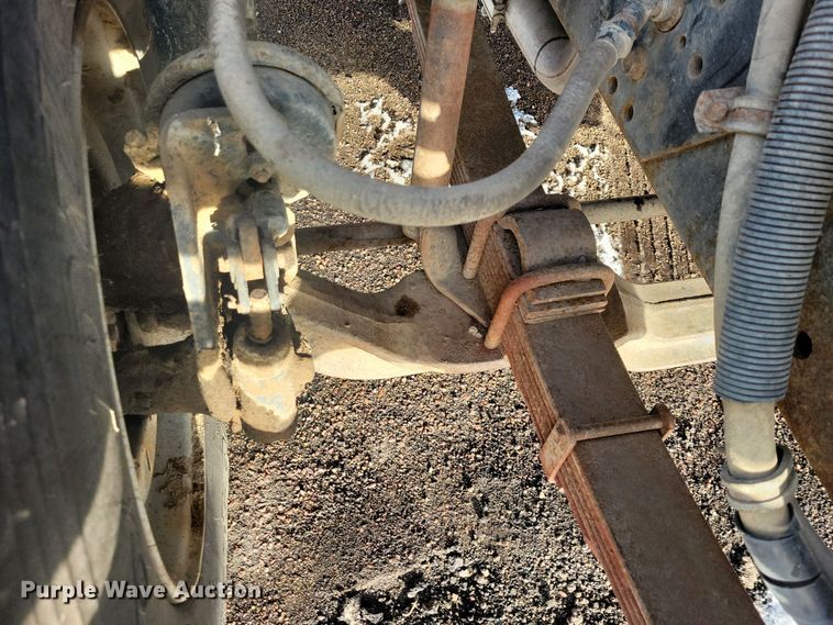 image for item OH9498 1991 International 4900 water truck