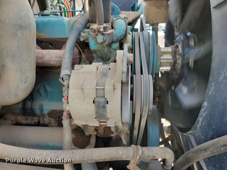 image for item OH9498 1991 International 4900 water truck