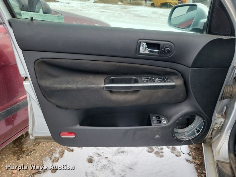 image for item OH9502 2003 Volkswagen Jetta VR6 