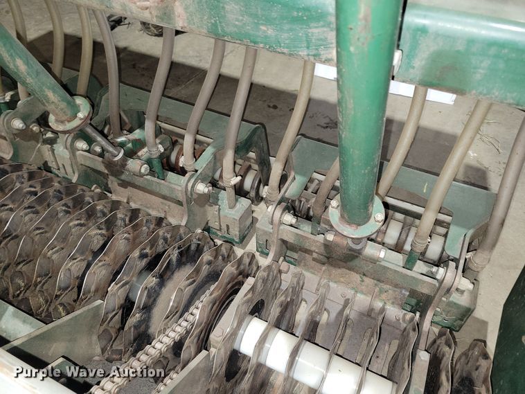 image for item OH9503 Turfco Triwave 60 overseeder