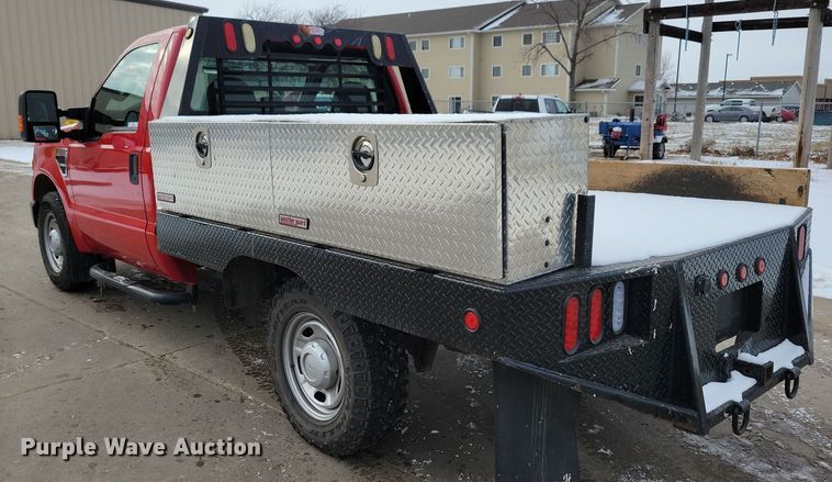 image for item OH9505 2010 Ford  F250 Super Duty flatbed pickup truck