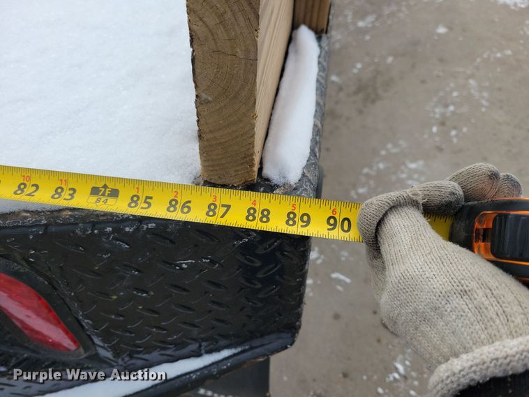 image for item OH9505 2010 Ford  F250 Super Duty flatbed pickup truck