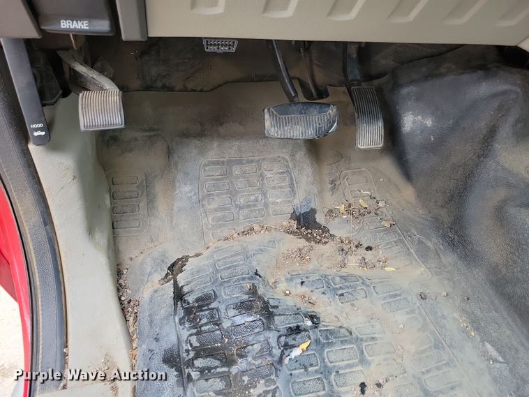 image for item OH9505 2010 Ford  F250 Super Duty flatbed pickup truck