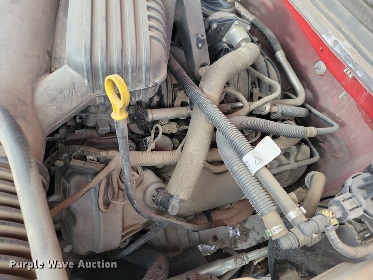 image for item OH9505 2010 Ford  F250 Super Duty flatbed pickup truck