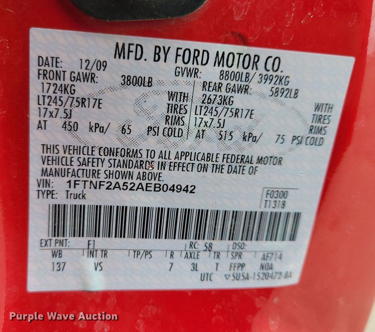 image for item OH9505 2010 Ford  F250 Super Duty flatbed pickup truck