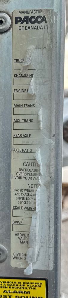 image for item DH9220 2003 Kenworth T300 fertilizer delivery truck