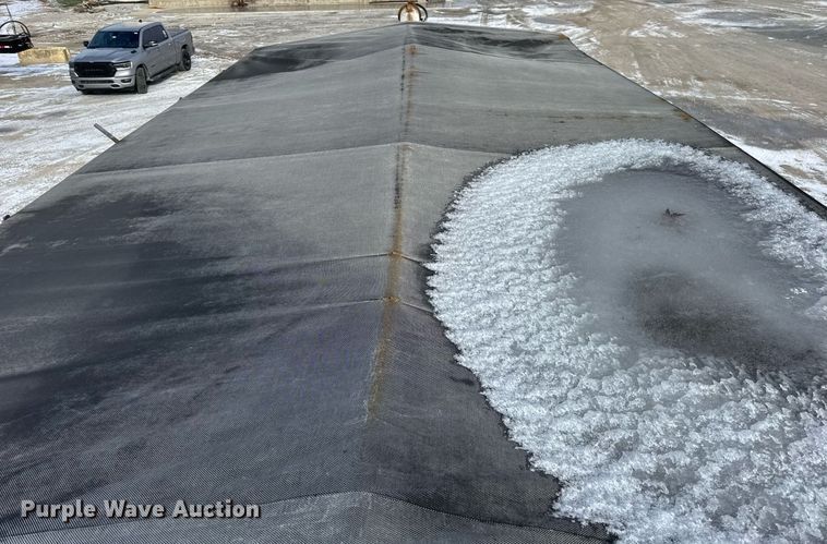 image for item DH9521 1989 International  F93 fertilizer delivery truck