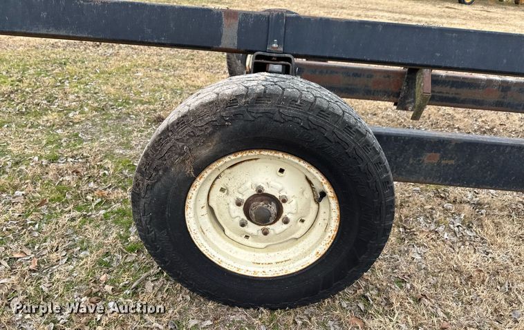 image for item DO0146 (2) header trailers