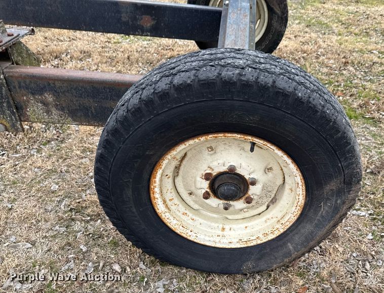 image for item DO0146 (2) header trailers