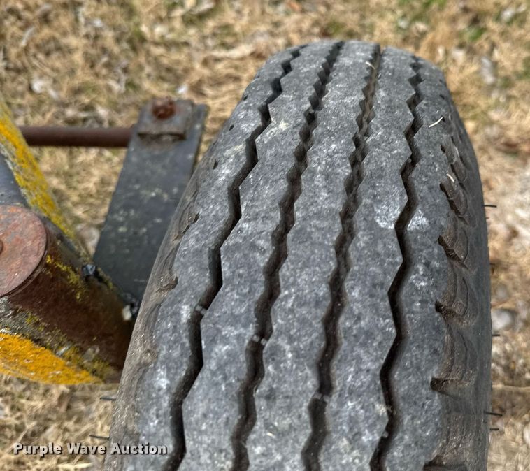 image for item DO0146 (2) header trailers