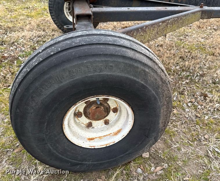 image for item DO0146 (2) header trailers