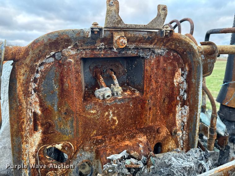 image for item DO0166 2017 New Holland T4.120 tractor