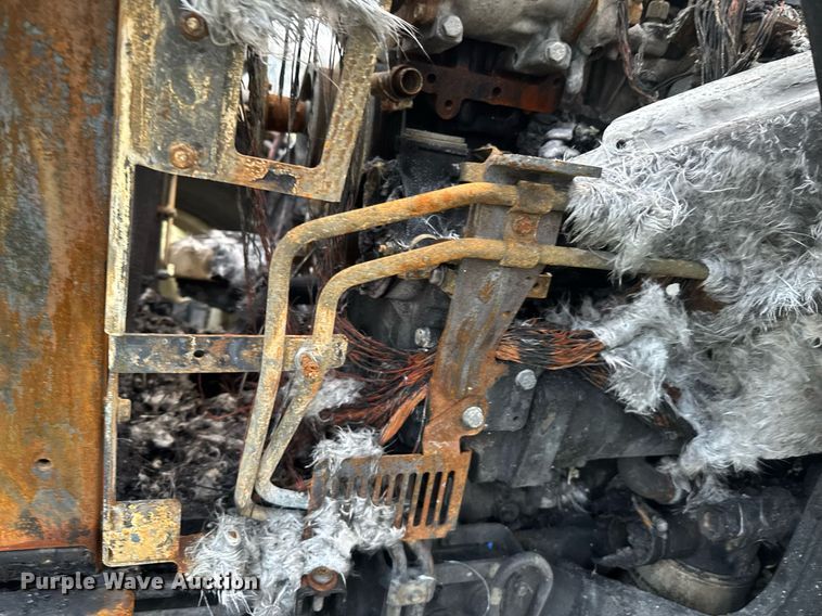 image for item DO0166 2017 New Holland T4.120 tractor