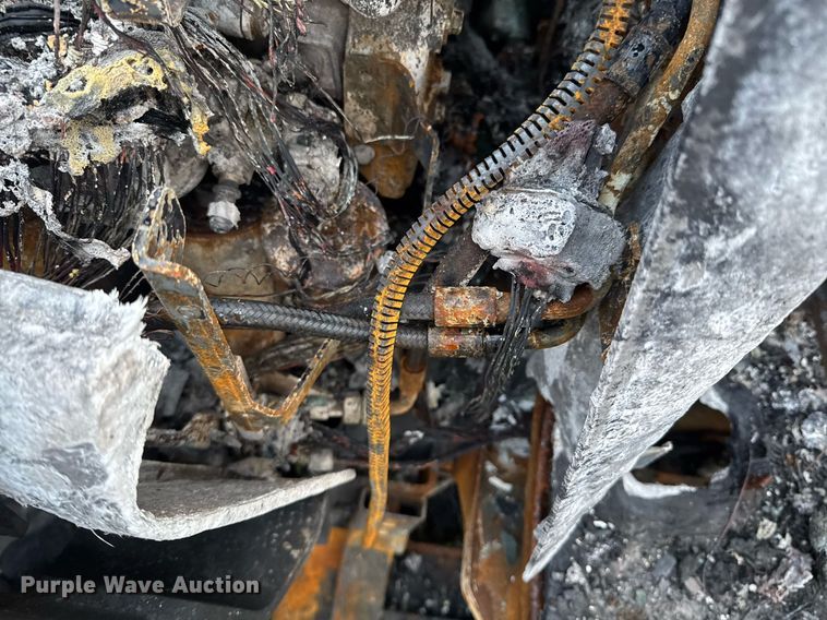 image for item DO0166 2017 New Holland T4.120 tractor