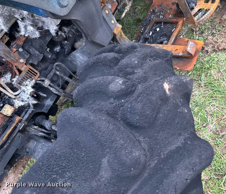 image for item DO0166 2017 New Holland T4.120 tractor