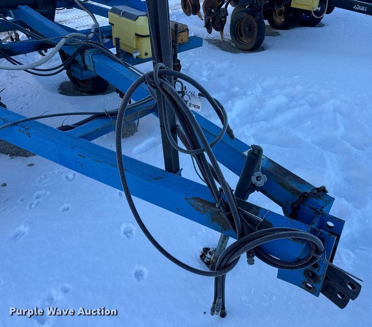 image for item DW3368 DMI 4100 NH3 applicator