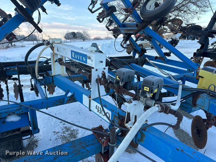 image for item DW3368 DMI 4100 NH3 applicator