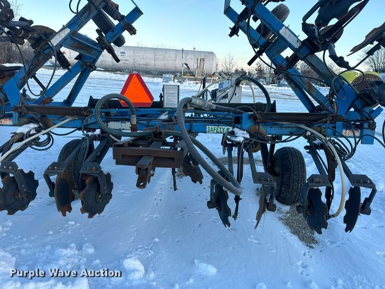 image for item DW3368 DMI 4100 NH3 applicator