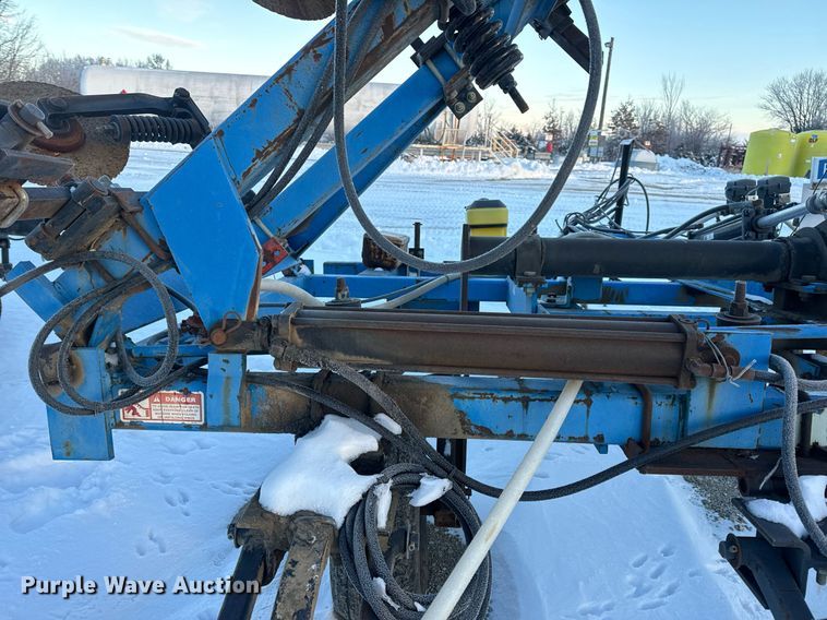 image for item DW3368 DMI 4100 NH3 applicator